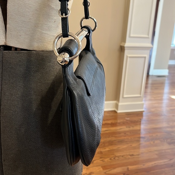 Prada Black Leather Silver Metal Top Handle Bar 2 in 1 Shoulder Bag to Clutch - Picture 8 of 17